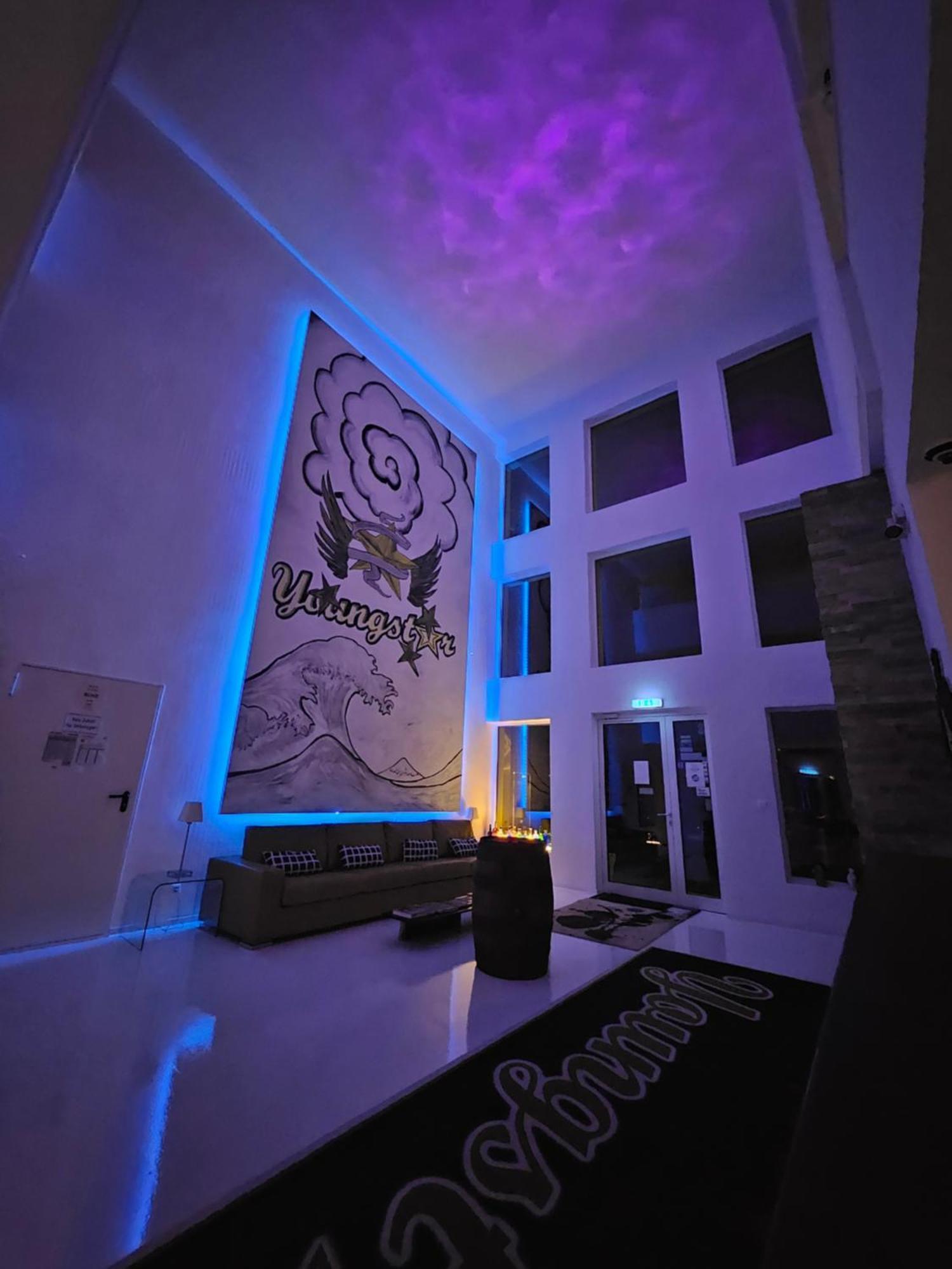 Designhotel Youngstar MHG Exterior foto